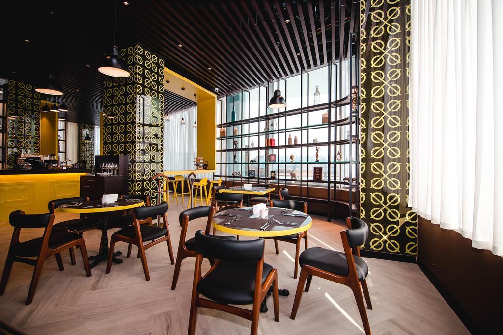Maqan Hotel Almaty Exterior photo
